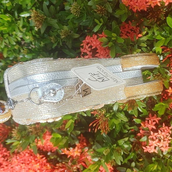 Mary Frances royal ride bag - Picture 5 of 16